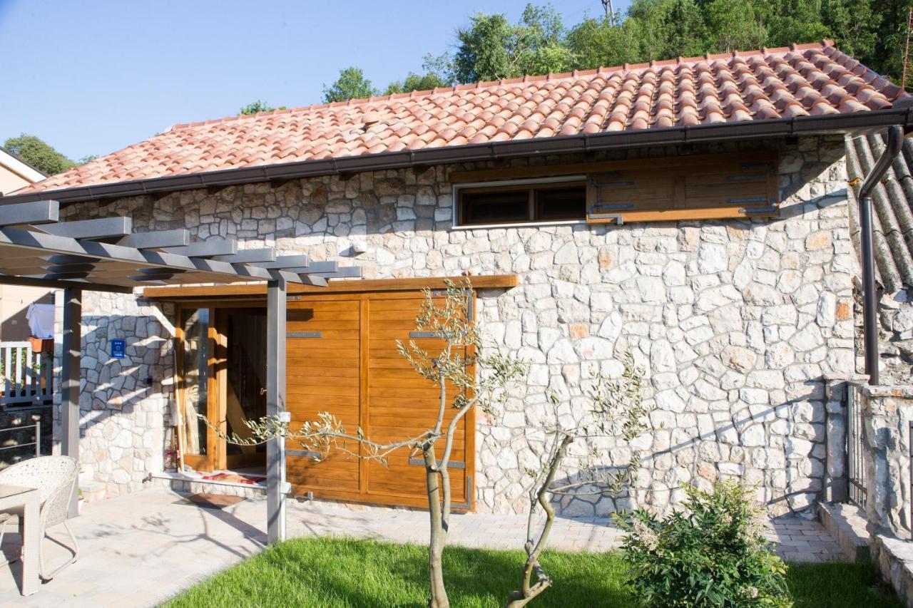 Kamena Kuca Hutovo Blato Villa Capljina Exterior photo